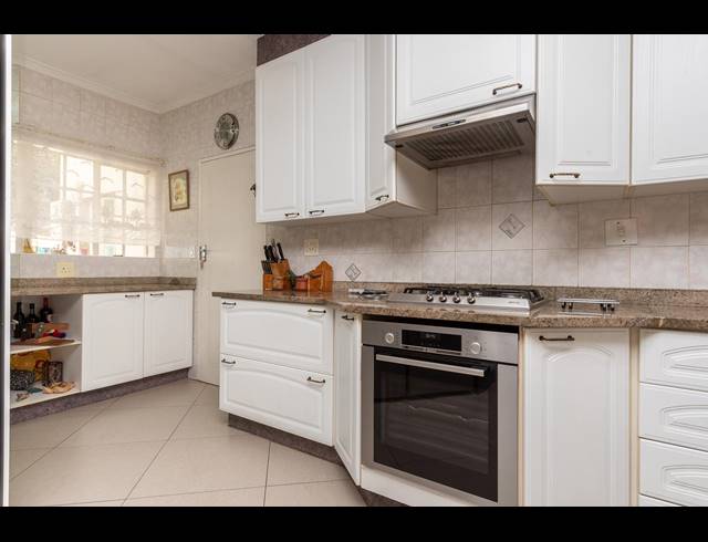 3 BEDROOM TOWNHOUSE SOLD IN MEYERSDAL